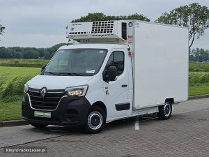 Strona kierowcy z przodu — Renault MASTER 2.3 DCI 135 FRIGO z 2020 roku
