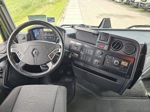 Deska rozdzielcza i stanowisko kierowcy — Renault T 480 HIGH 13 LITER 480 PS z 2022 roku