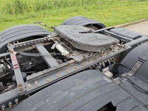 Wyposażenie specjalne — Renault T 480 HIGH 6X2 EVO DTI13 z 2022 roku