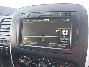Wyposażenie specjalne wnętrza, ujęcie 3 — Renault TRAFIC 1.6 DCI L1H1 Navi NAP Euro6! z 2019 roku