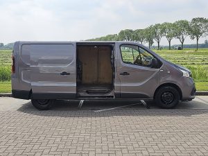 Drzwi boczne przestrzeni ładunkowej — Renault TRAFIC 1.6 DCI L2 Navi NAP Euro6 z 2019 roku