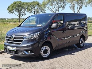 Strona kierowcy z przodu — Renault TRAFIC 2.0 DCI ac LED EURO6 z 2023 roku
