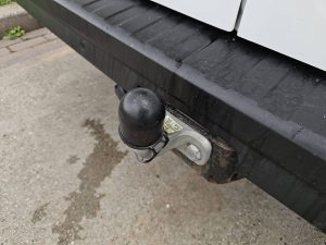 Hak holowniczy — Renault TRAFIC 2.0 DCI L1H1 2xZijdeur NAP! z 2021 roku