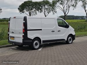 Strona pasażera z tyłu — Renault TRAFIC 2.0 DCI L1H1 2xZijdeur NAP! z 2021 roku