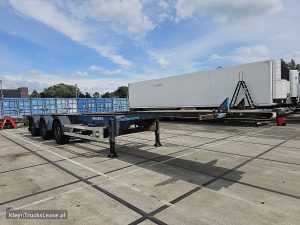 Strona pasażera z przodu — Renders CHASSIS PORTMASTER z 2009 roku