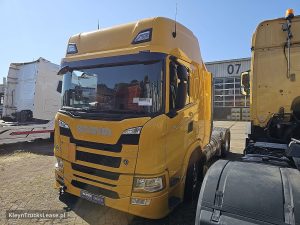 Strona kierowcy z przodu — Scania G410 LNG z 2021 roku