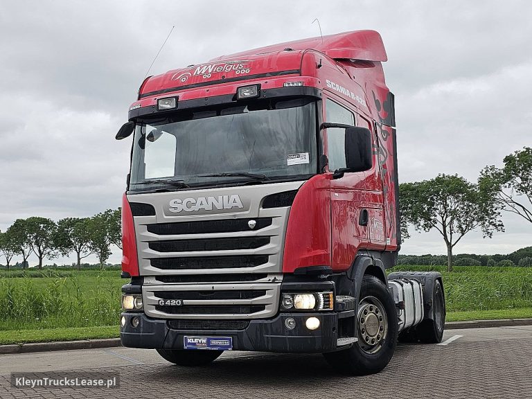 Scania G420 HL MANUAL E5 ADBLUE z 2011 roku, ciągnik siodłowy z zagranicy — przód pojazdu