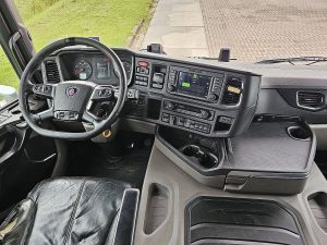 Deska rozdzielcza i stanowisko kierowcy — Scania G500 MILKTANK,12M3 z 2021 roku