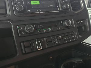 Wyposażenie specjalne wnętrza, ujęcie 4 — Scania G500 MILKTANK,12M3 z 2021 roku