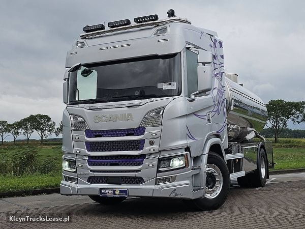 Scania G500 MILKTANK,12M3 z 2021 roku, cysterna z zagranicy — przód pojazdu