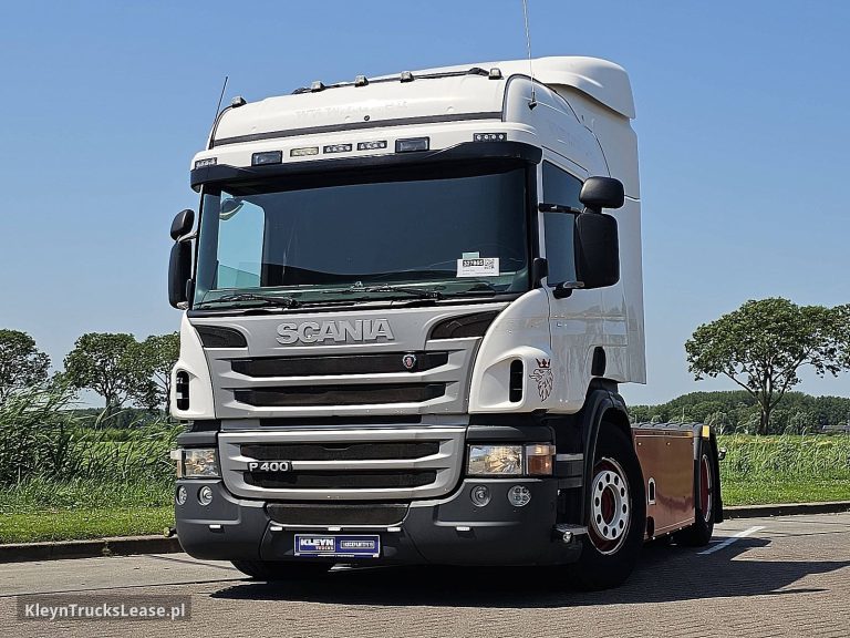 Scania P400 HIGHLINE PDE ADBLUE z 2013 roku, ciągnik siodłowy z zagranicy — przód pojazdu