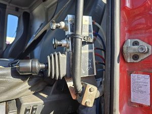 Wyposażenie specjalne, ujęcie 2 — Scania P410 HIAB XS122 z 2016 roku