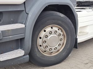Felga aluminiowa — Scania R410 z 2016 roku