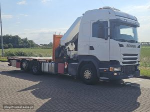 Strona pasażera z przodu — Scania R450 z 2015 roku