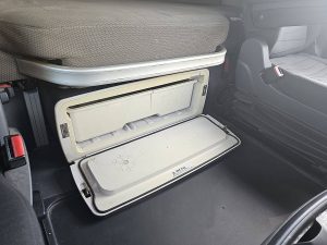 Wyposażenie specjalne wnętrza — Scania R450 z 2015 roku