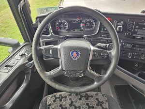 Wyposażenie specjalne wnętrza, ujęcie 3 — Scania R450 NEXT GEN RETARDER z 2019 roku