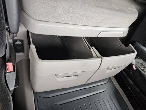 Wyposażenie specjalne wnętrza — Scania R450 NEXT GEN RETARDER z 2019 roku