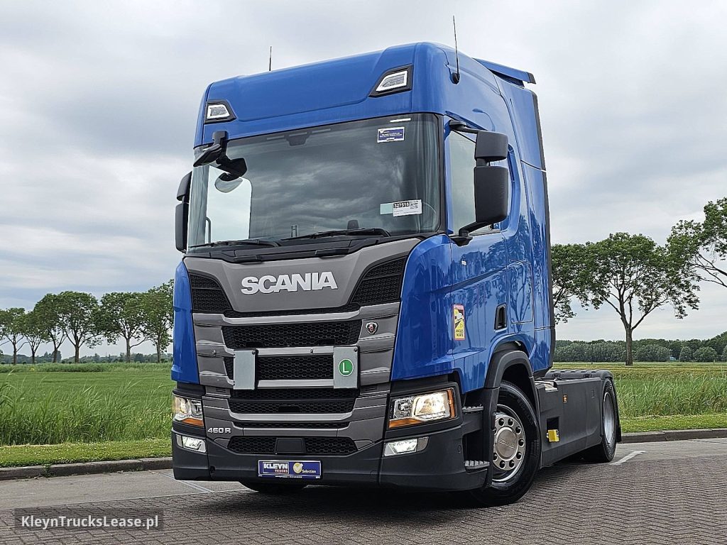 Scania R460 RET. NIGHT A/C SUPER z 2023 roku, ciągnik siodłowy z zagranicy — przód pojazdu