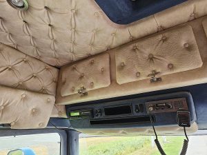 Wyposażenie specjalne wnętrza — Scania R480 6X2 MANUAL CRANE z 2007 roku