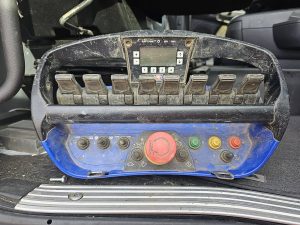 Wyposażenie specjalne, ujęcie 2 — Scania R490 HMF 6020 z 2016 roku