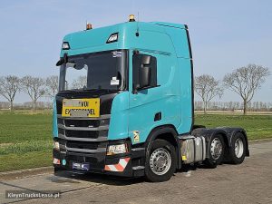 Strona kierowcy z przodu — Scania R500 z 2022 roku