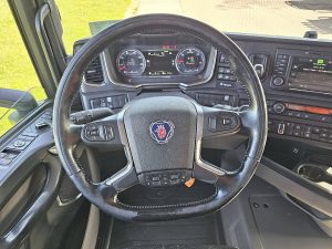 Wyposażenie specjalne wnętrza, ujęcie 3 — Scania R500 6X2*4 NB LEATHER z 2021 roku
