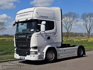 Strona kierowcy z przodu — Scania R520 z 2016 roku
