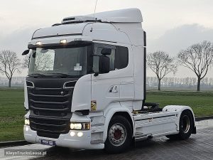 Strona kierowcy z przodu — Scania R520 HL V8 LEATHER RET. z 2015 roku