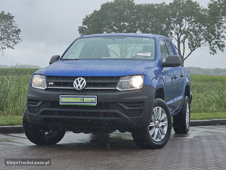 Volkswagen AMAROK 3.0 TDI ac 3.0 V6 EURO6 z 2018 roku, pickup z zagranicy — przód pojazdu