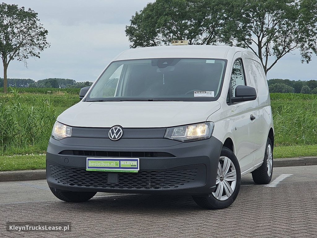 Volkswagen CADDY 2.0 L1 NAP Euro6 Carplay z 2021 roku, kompaktowy dostawczak z zagranicy — przód pojazdu
