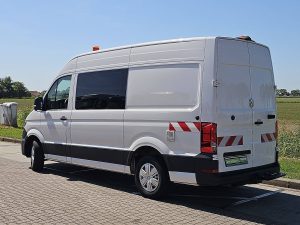 Strona kierowcy z tyłu — Volkswagen CRAFTER 2.0 L3H3 RWD Euro6 AC! z 2022 roku