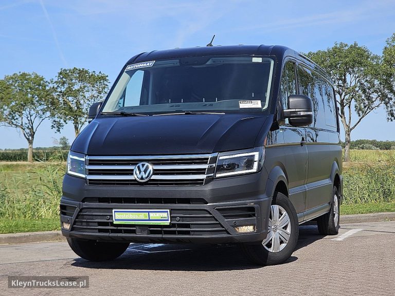 Volkswagen CRAFTER 35 2.0 TDI 140 DSG L2H1 z 2019 roku, blaszak z zagranicy — przód pojazdu