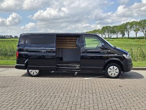 Drzwi boczne przestrzeni ładunkowej — Volkswagen TRANSPORTER 2.0 TDI ac automaat EURO6 z 2022 roku