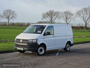 Strona kierowcy z przodu — Volkswagen TRANSPORTER 2.0 TDI L1H1 Navi Euro6 AC! z 2018 roku