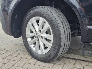 Felga aluminiowa — Volkswagen TRANSPORTER 2.0 TDI L2H1 LED 150Pk Euro6 z 2022 roku