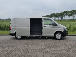 Drzwi boczne przestrzeni ładunkowej — Volkswagen TRANSPORTER 2.0 TDI T6.1 150Pk L2H1 Autm z 2024 roku