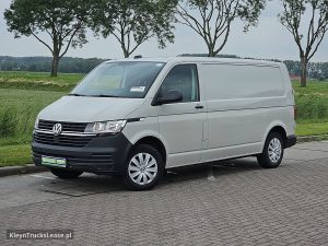 Strona kierowcy z przodu — Volkswagen TRANSPORTER 2.0 TDI T6.1 150Pk L2H1 Autm z 2024 roku