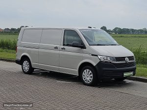 Strona pasażera z przodu — Volkswagen TRANSPORTER 2.0 TDI T6.1 150Pk L2H1 Autm z 2024 roku