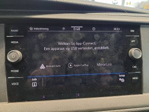 Ekran z Apple CarPlay — Volkswagen TRANSPORTER 2.0 TDI T6.1 150Pk Navi NAP! z 2021 roku