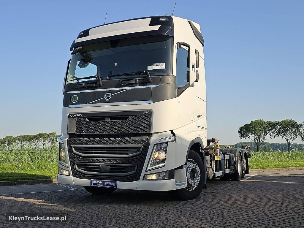 Volvo FH 500 Multi-BDF z 2021 roku, system BDF z zagranicy — przód pojazdu