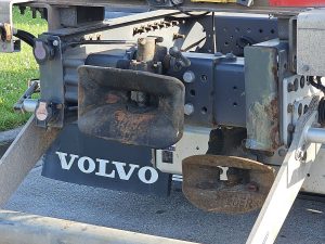 Hak holowniczy — Volvo FH 500 Multi-BDF z 2021 roku