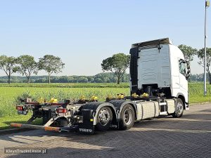Strona pasażera z tyłu — Volvo FH 500 Multi-BDF z 2021 roku
