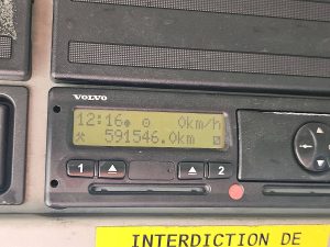 Licznik przebiegu — Volvo FL 240.12 AIRCO 6 CYL. MANUAL z 2008 roku