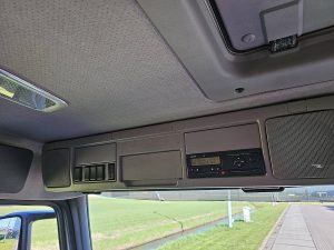 Wyposażenie specjalne wnętrza, ujęcie 3 — Volvo FM 13.500 19.000L z 2011 roku