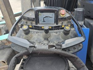 Wyposażenie specjalne, ujęcie 2 — Volvo FM 410 Palfinger PK 34002SH z 2015 roku