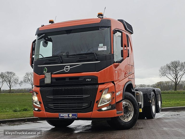 Volvo FM 500 6X4 LIFT AXLE PTO+HY z 2022 roku, ciągnik siodłowy z zagranicy — przód pojazdu
