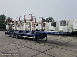 Strona pasażera z przodu — Wot O.S.E.K.3.18.27 z 2001 roku