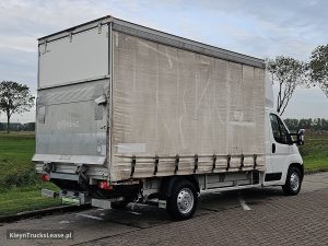 Strona pasażera z tyłu — Citroën JUMPER 2.0 Bakwagen Laadklep AC z 2019 roku