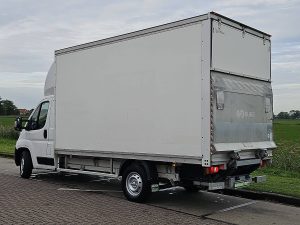 Strona kierowcy z tyłu — Citroën JUMPER 2.0 Bakwagen Laadklep AC z 2019 roku