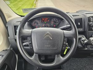 Wyposażenie specjalne wnętrza — Citroën JUMPER 2.0 Bakwagen Laadklep AC z 2019 roku